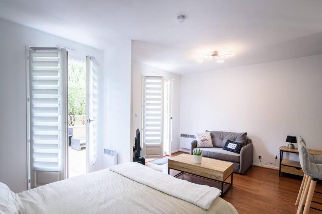 Top Cosy Studio Avec Terrasse A 10Min Disney-Shopping Vallee Bailly-Romainvilliers Εξωτερικό φωτογραφία